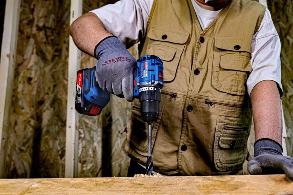 DCJZ2060i ŞARJLI MATKAP 20V 2.0AH KÖMÜRSÜZ KIRICI DELİCİ 60Nm VİDALAMA