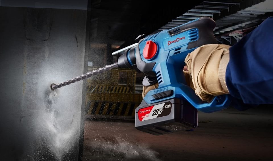 DCZC22 KIRICI DELİCİ